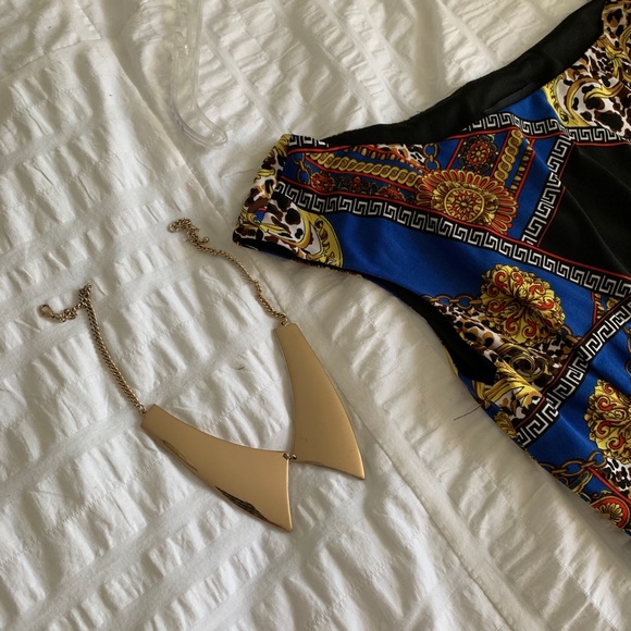 Dress - Picture 5 of 5